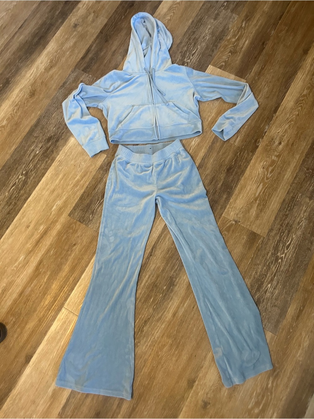 Hollister Light Blue Velour Hoodie & Flare Pants Set XS/S